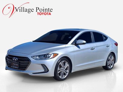 Used 2017 Hyundai Elantra Limited w/ Limited Tech Package 04