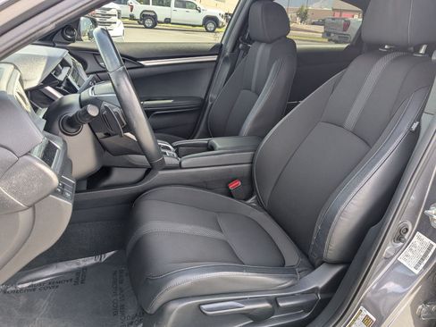 Used 2019 Honda Civic Sport image 27
