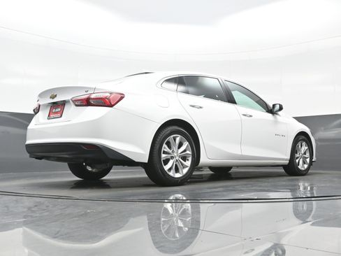 Used 2019 Chevrolet Malibu LT image 31