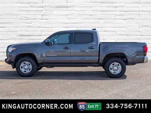 Used 2023 Toyota Tacoma SR5 RWD image 8