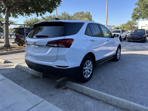 Used 2023 Chevrolet Equinox LS w/ LS Convenience Package FWD image 8
