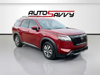 Used 2024 Nissan Pathfinder SL