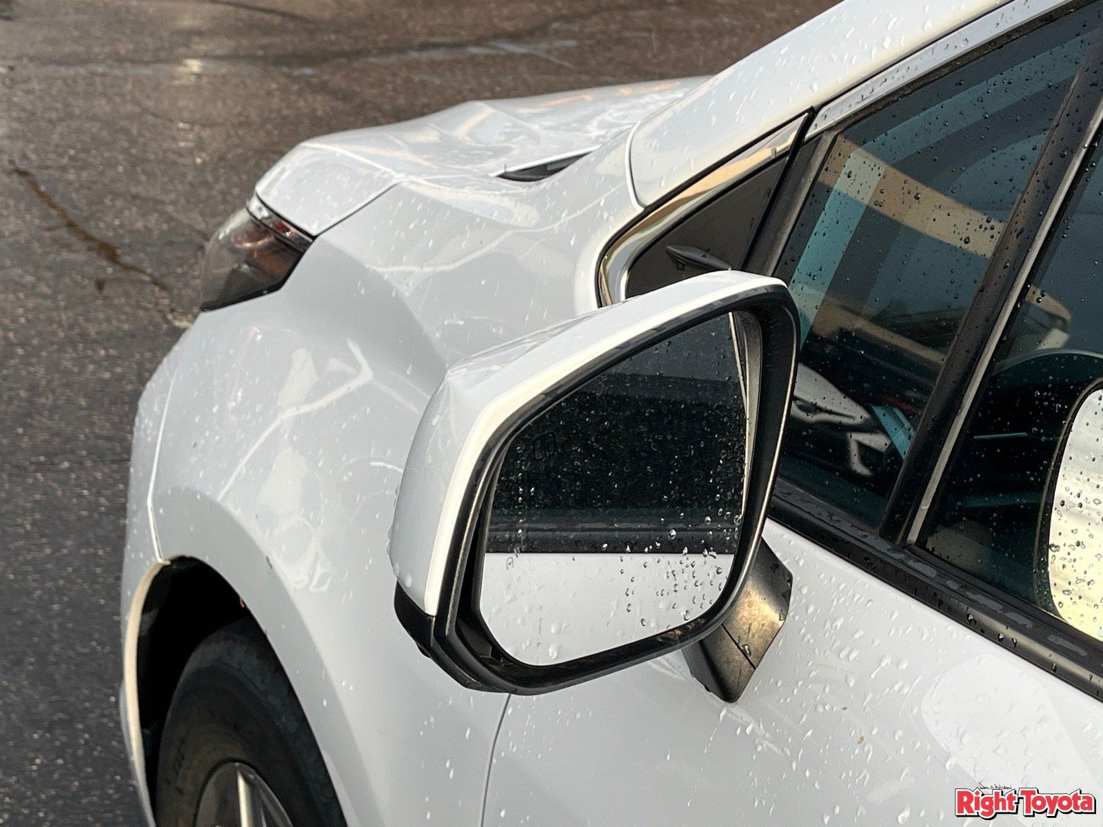 Used 2021 Toyota Sienna LE FWD image 9