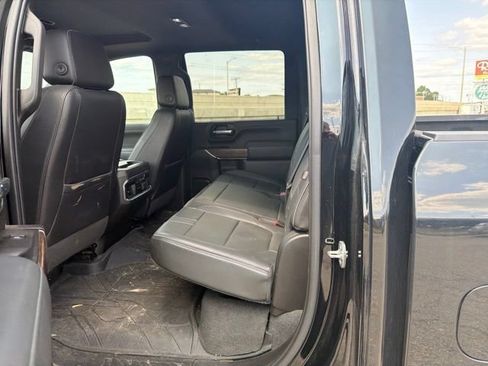 Used 2022 Chevrolet Silverado 3500 High Country AWD/4WD image 8