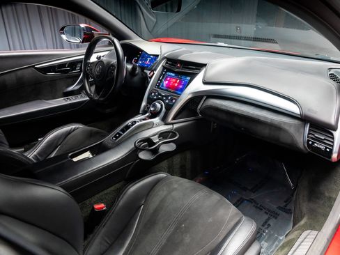 Used 2017 Acura NSX AWD/4WD image 63