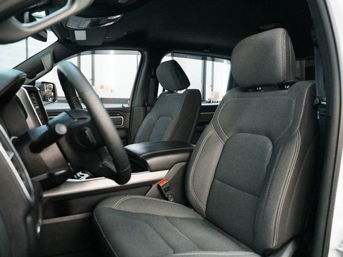 Used 2023 RAM 1500 Big Horn image 31