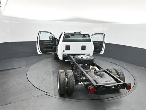 New 2026 RAM 5500 Tradesman image 50