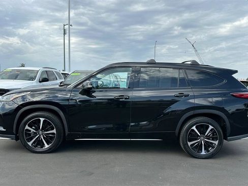 Used 2021 Toyota Highlander XSE image 7