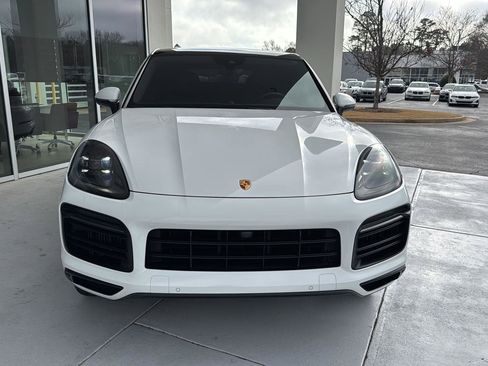 Used 2021 Porsche Cayenne Coupe image 7