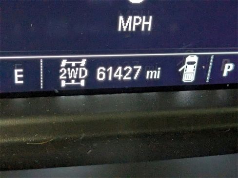 Used 2023 Chevrolet Silverado 2500 Custom w/ Custom Value Package image 17