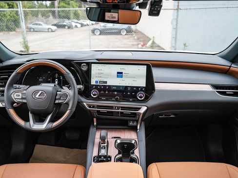 New 2026 Lexus RX 350h AWD/4WD image 12