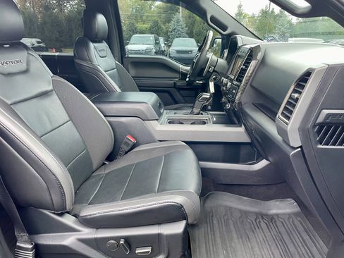 Used 2019 Ford F150 Raptor w/ Equipment Group 801A Mid image 15