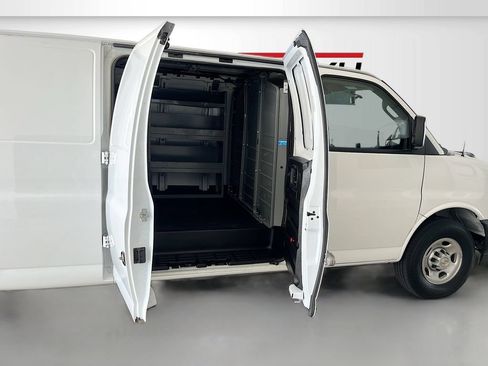 Used 2025 Chevrolet Express 2500 Extended w/ Driver Convenience Package RWD image 25