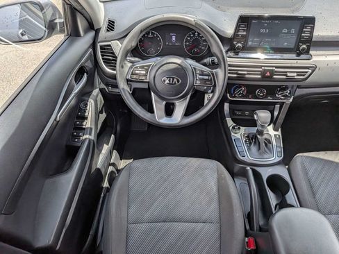 Used 2021 Kia Seltos LX AWD/4WD image 14