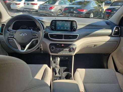 Used 2021 Hyundai Tucson SE FWD image 11