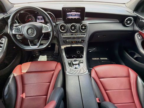 Used 2018 Mercedes-Benz GLC 300 4MATIC Coupe image 17