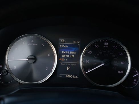 Used 2017 Lexus IS 200t image 34