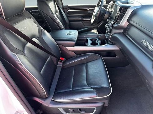 Used 2024 RAM 1500 Laramie image 28