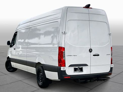 New 2026 Mercedes-Benz Sprinter 2500 image 12