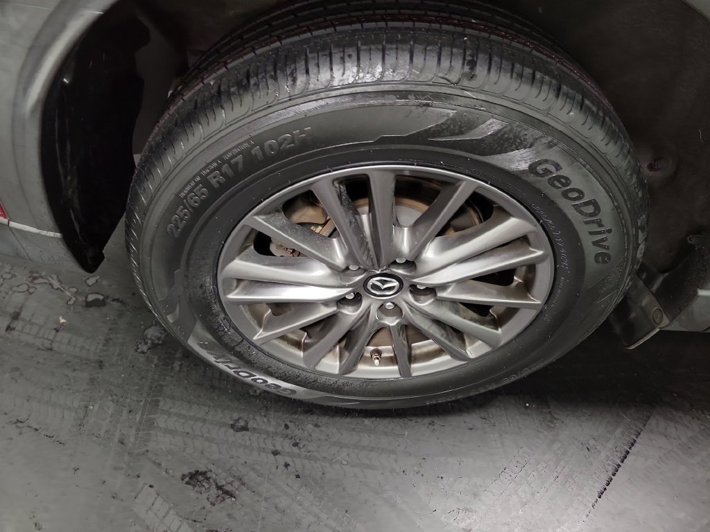 Used 2019 MAZDA CX-5 Touring FWD image 12