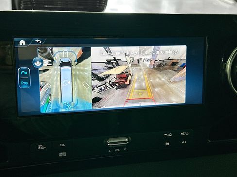 Used 2026 Mercedes-Benz Sprinter 2500 image 13