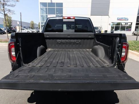 Used 2018 GMC Sierra 1500 Denali image 40