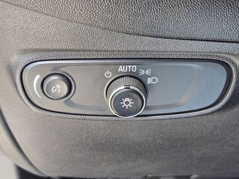 Certified 2023 Chevrolet Equinox LT FWD image 29