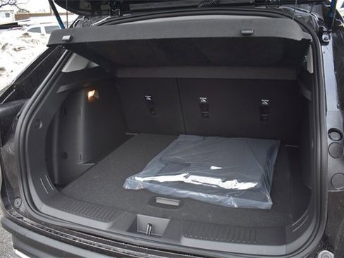 New 2026 Chevrolet Trax LT w/ LT Convenience Package image 17