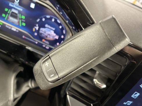 Used 2022 Chevrolet Silverado 1500 LT image 25