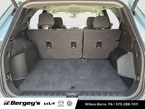 Used 2022 Chevrolet Equinox LT AWD/4WD image 24