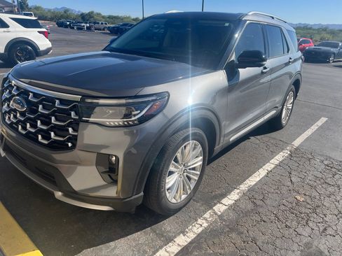Certified 2025 Ford Explorer Platinum w/ LUX Leather Package AWD/4WD image 1