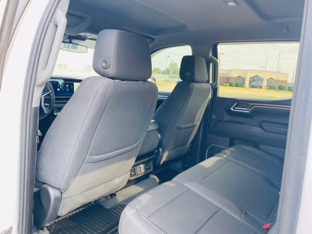 Used 2023 Chevrolet Silverado 1500 RST w/ Z71 Off-Road Package AWD/4WD image 21