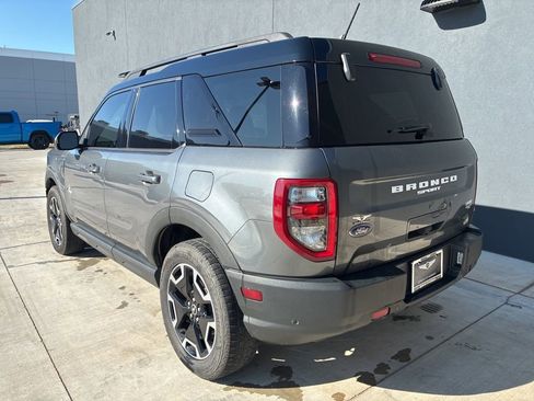 Used 2021 Ford Bronco Sport Outer Banks image 6