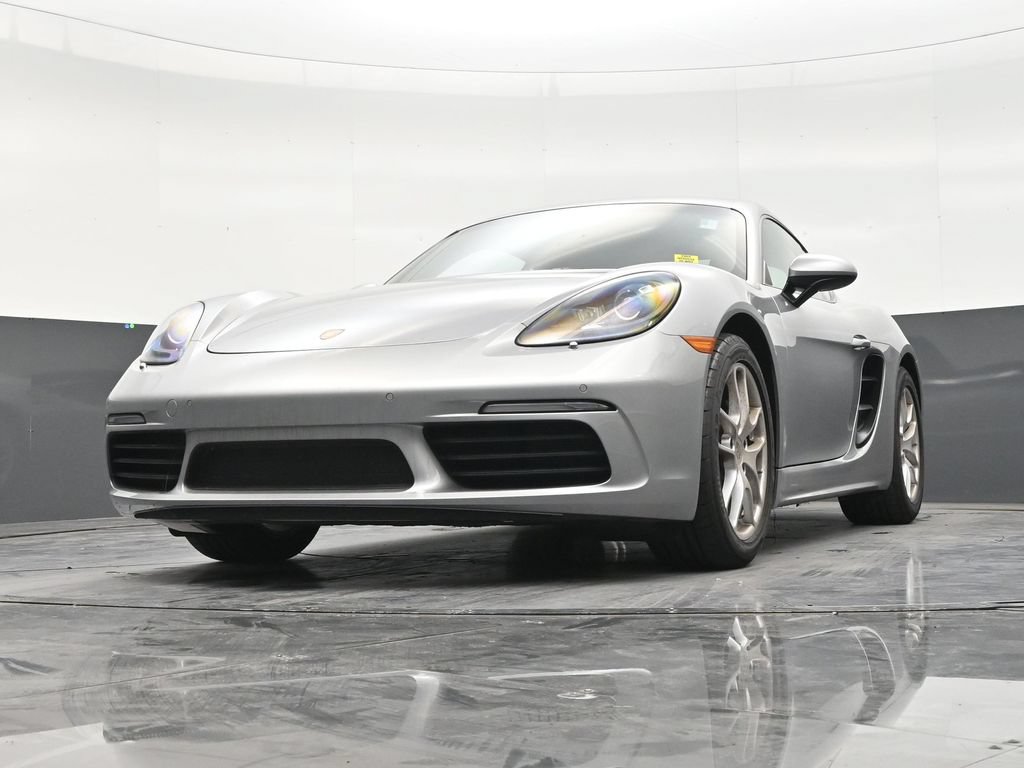 Used 2024 Porsche 718 Cayman RWD image 26