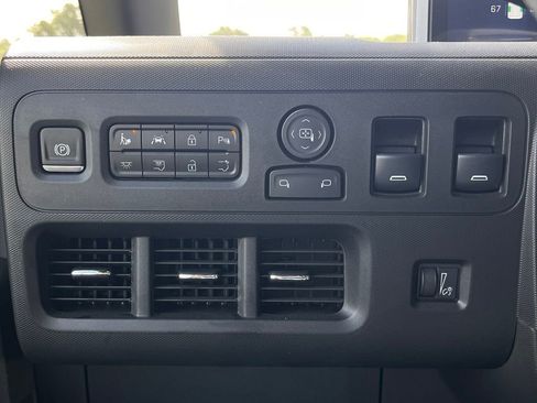 New 2025 Chevrolet Brightdrop 400 FWD image 24
