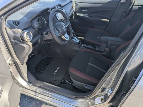 New 2025 Nissan Versa SR w/ Trunk Package FWD image 10