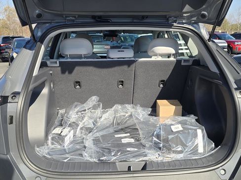 New 2026 Hyundai Kona SE image 11