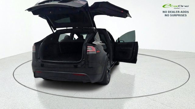 Used 2024 Tesla Model X AWD/4WD image 17