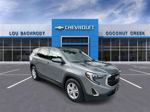 Used 2020 GMC Terrain SLE image 1