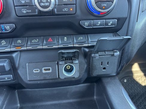 Used 2021 GMC Sierra 1500 AT4 image 22