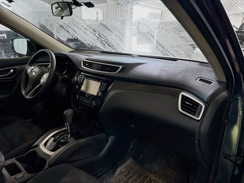 Used 2016 Nissan Rogue SL AWD/4WD image 12