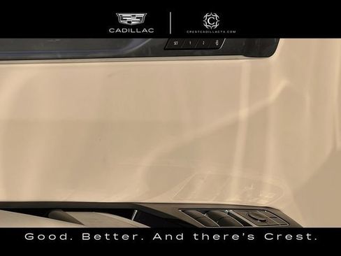 Certified 2025 Cadillac Escalade Premium Luxury Platinum w/ LPO, Floor Liner Package AWD/4WD image 23