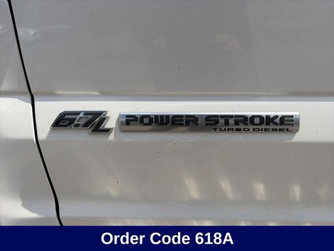Used 2019 Ford F350 Lariat w/ Lariat Ultimate Package AWD/4WD image 7
