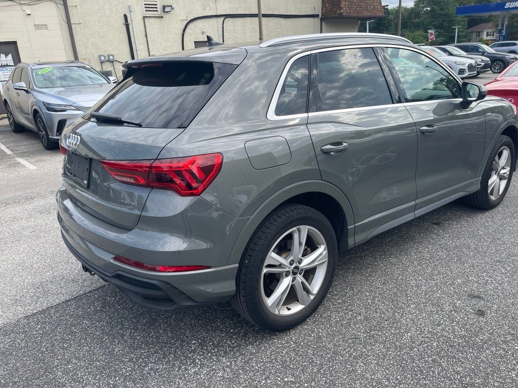 Used 2023 Audi Q3 2.0T Premium Plus w/ Premium Plus Package AWD/4WD image 4