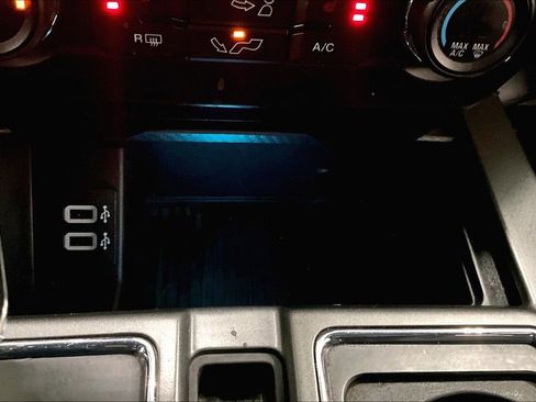 Used 2019 Ford F150 XLT w/ Equipment Group 302A Luxury image 17