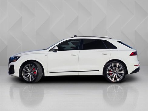 New 2026 Audi Q8 Prestige image 3