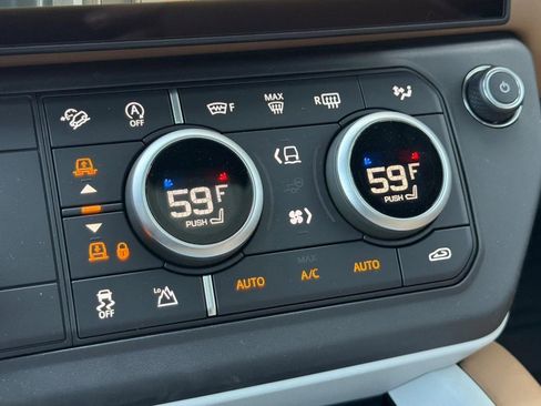 New 2026 Land Rover Defender 110 X-Dynamic SE AWD/4WD image 22