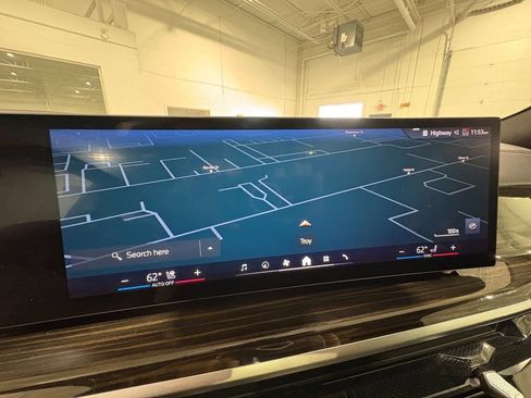 Used 2024 BMW X6 xDrive40i image 19