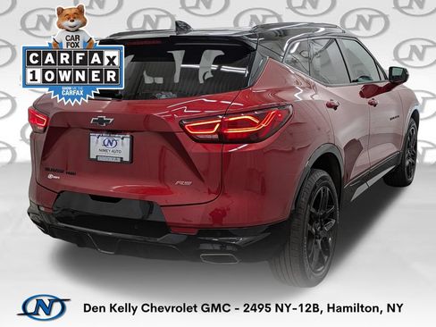 Used 2024 Chevrolet Blazer RS w/ Enhanced Convenience Package AWD/4WD image 2