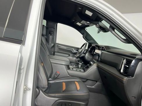 Used 2024 GMC Sierra 1500 AT4 image 22